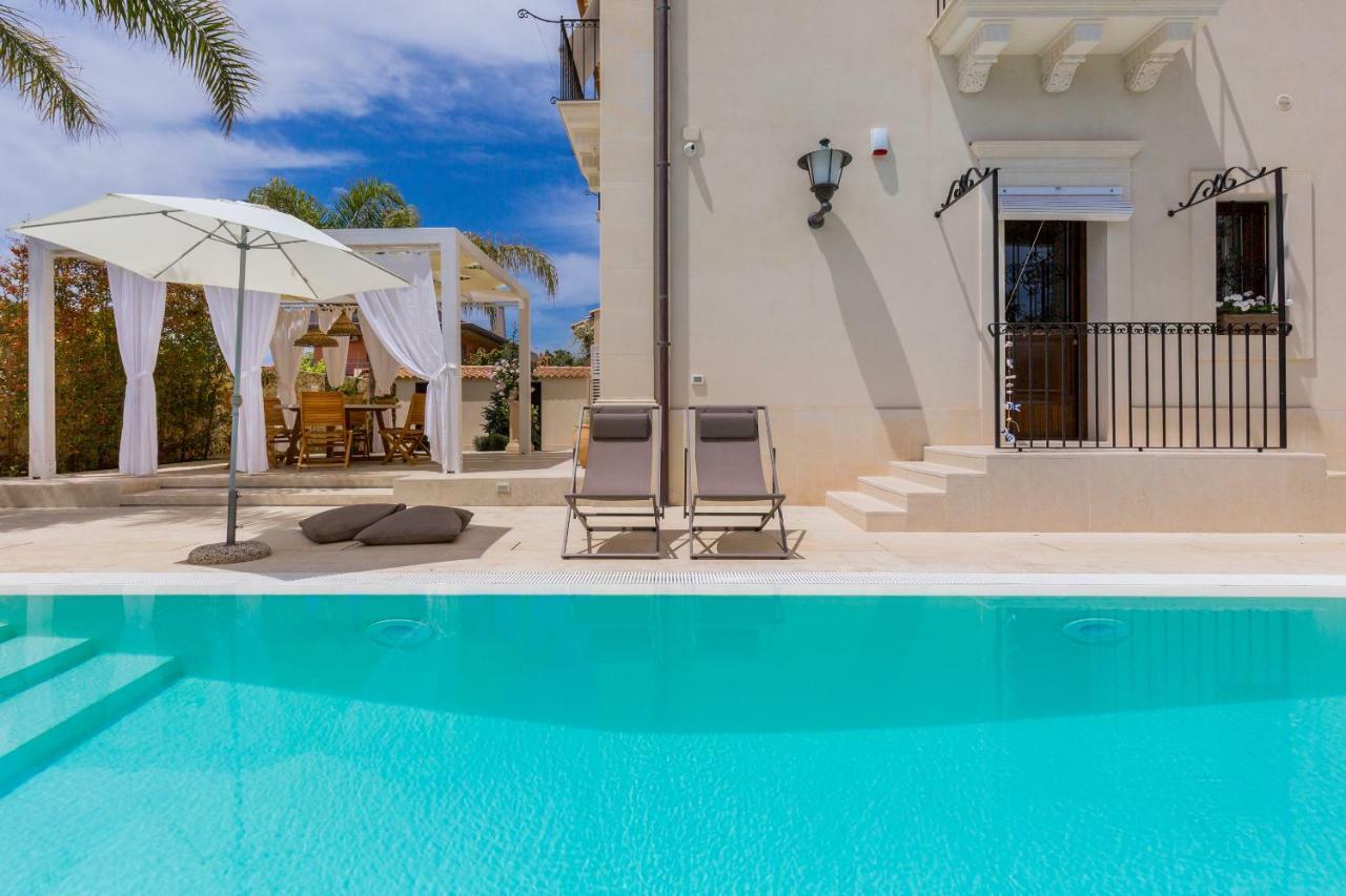 Villa Raphael Avola Εξωτερικό φωτογραφία
